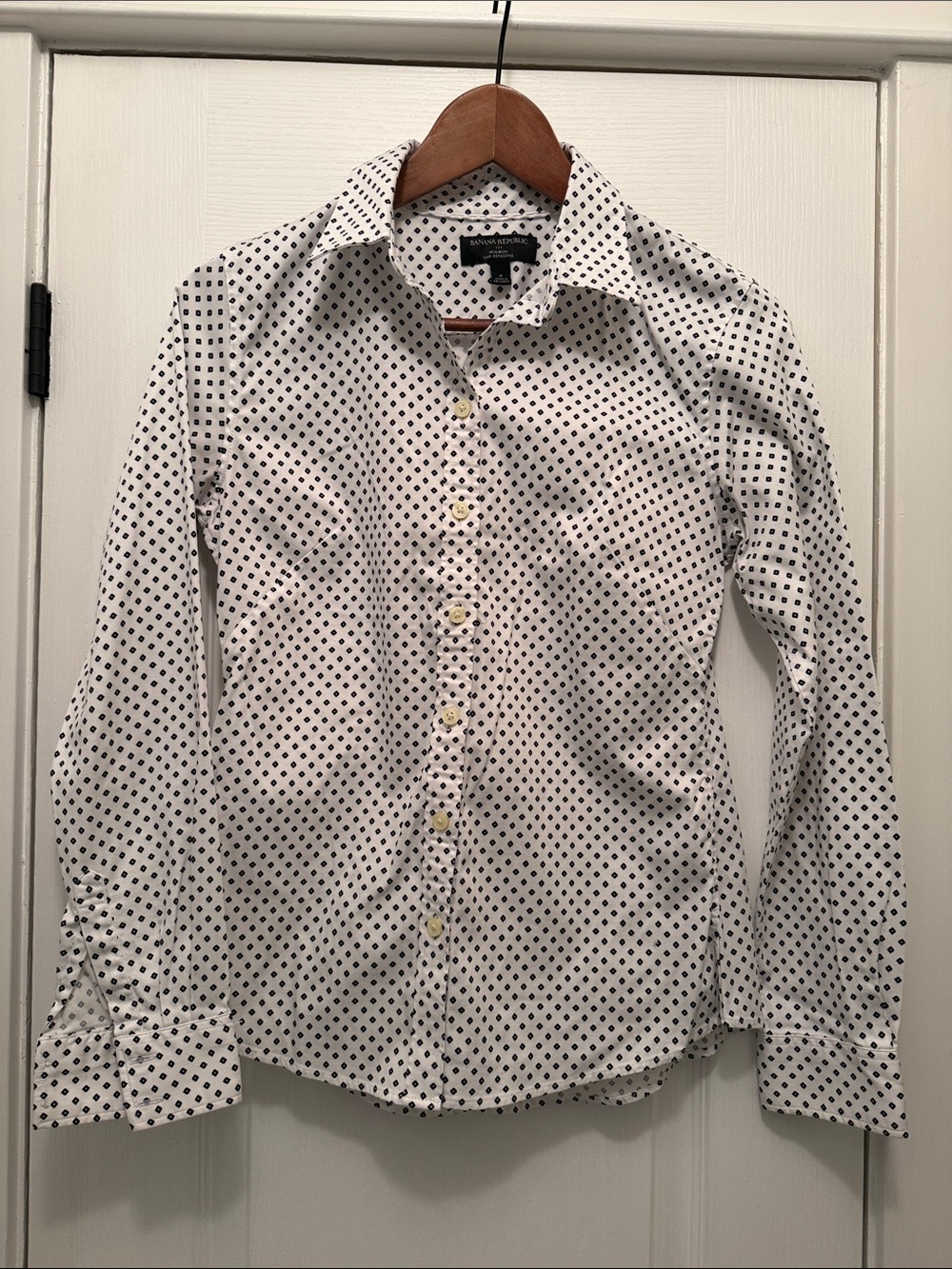 Banana Republic White Button-Down Shirt with Black Diamond Print